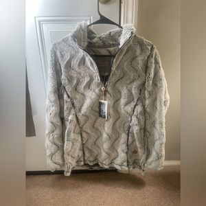 Super soft fuzzy pull over